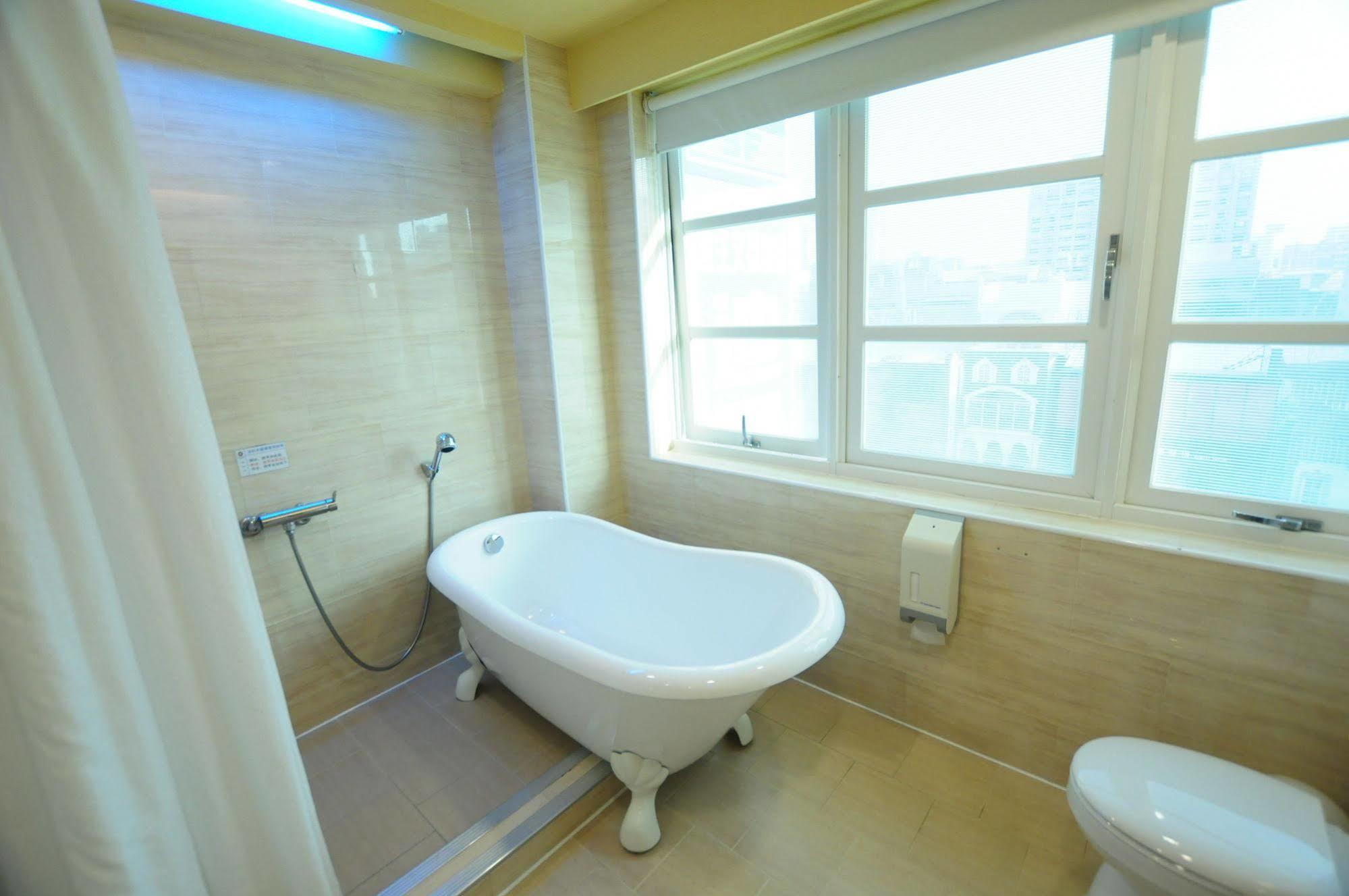 Kindness Xin Jue Jiang Hotel Kaohsiung Esterno foto