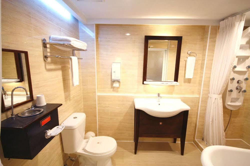 Kindness Xin Jue Jiang Hotel Kaohsiung Esterno foto
