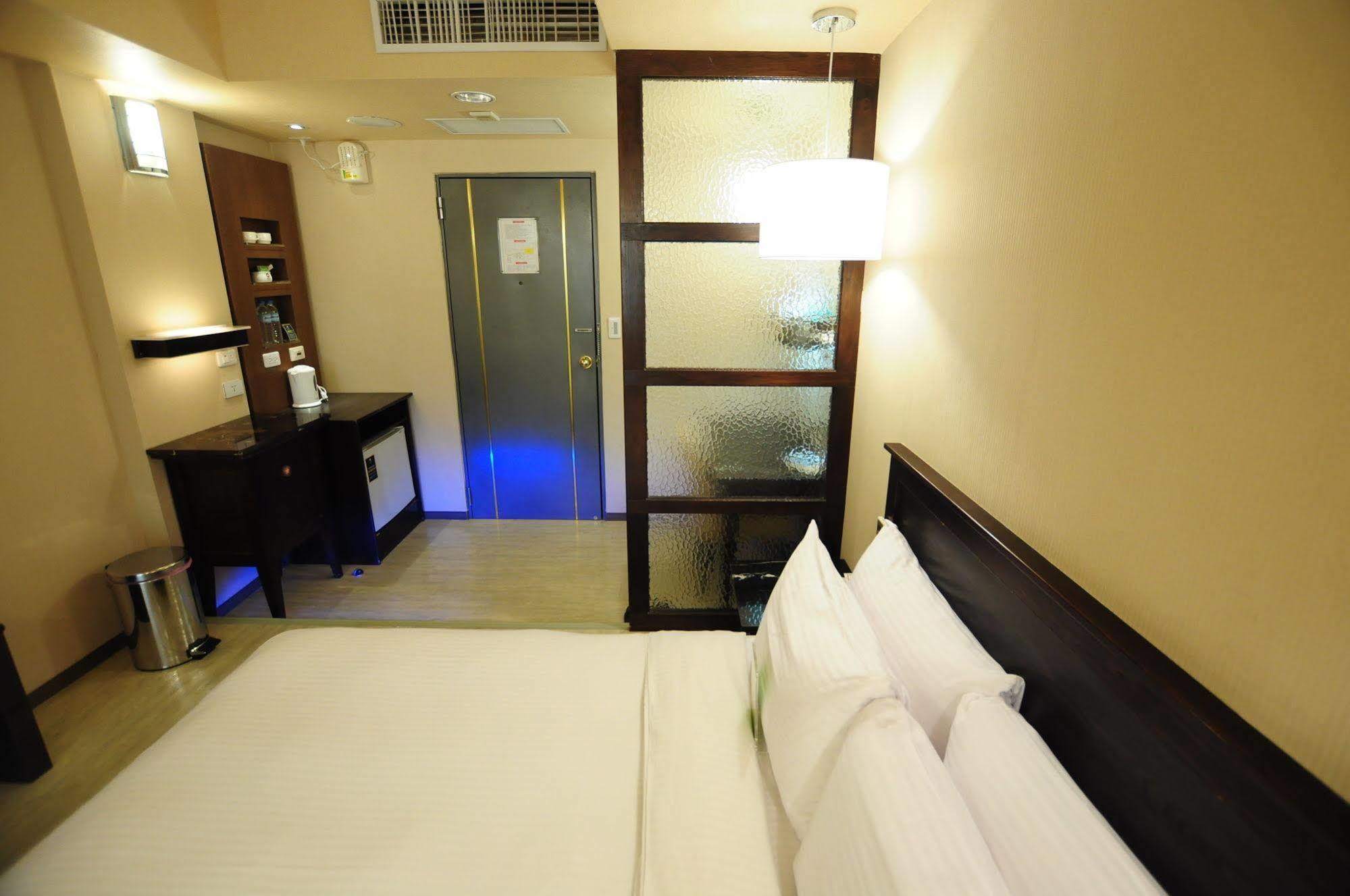 Kindness Xin Jue Jiang Hotel Kaohsiung Esterno foto