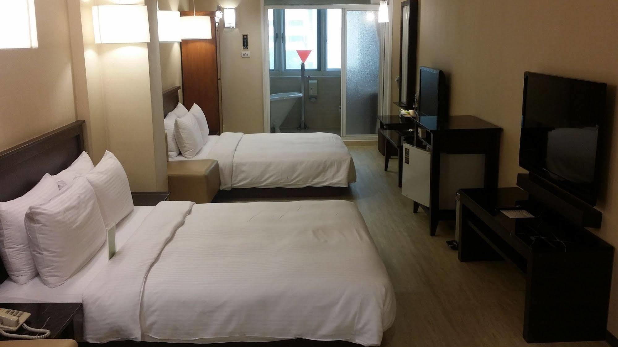 Kindness Xin Jue Jiang Hotel Kaohsiung Esterno foto
