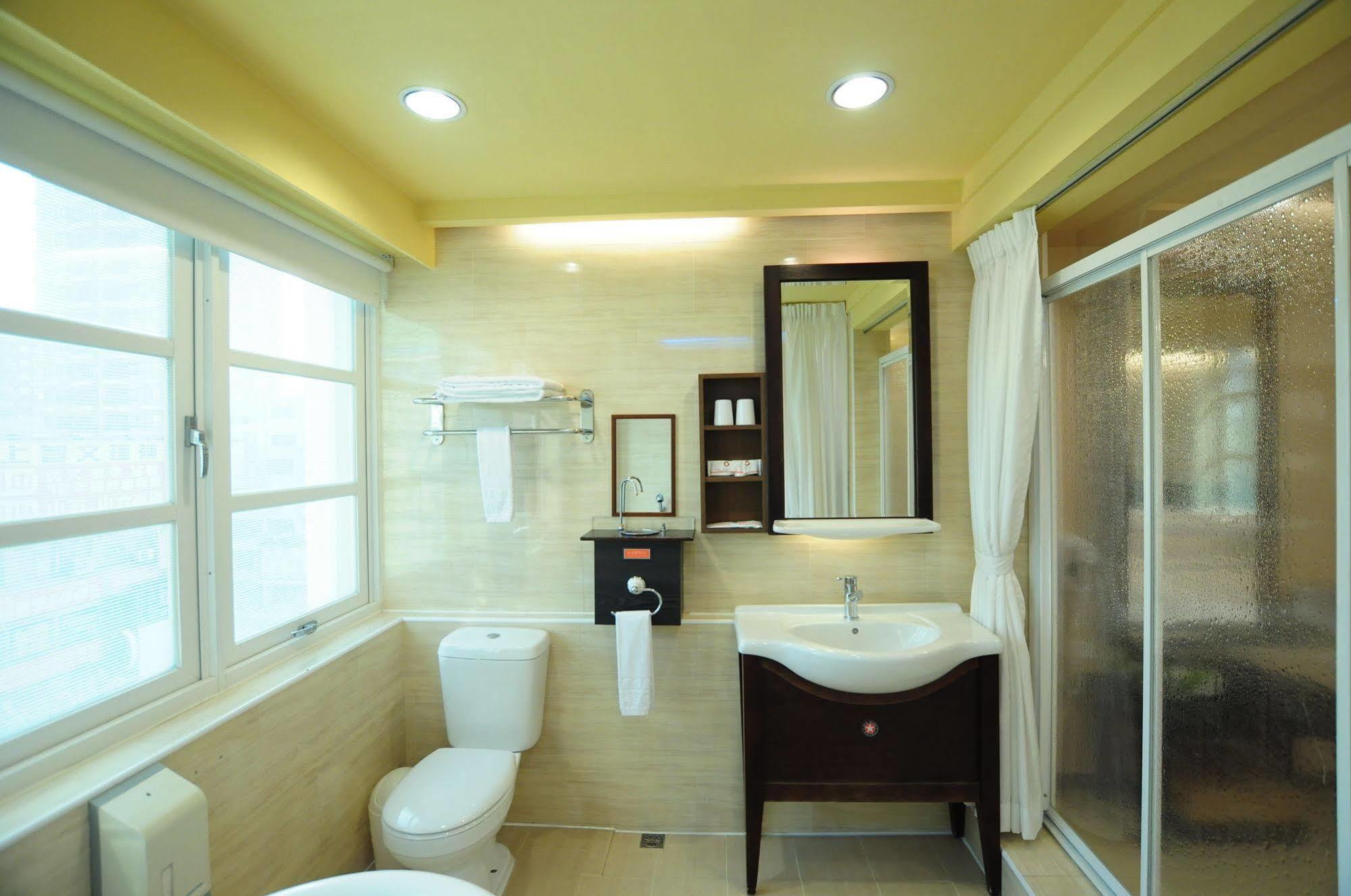 Kindness Xin Jue Jiang Hotel Kaohsiung Esterno foto