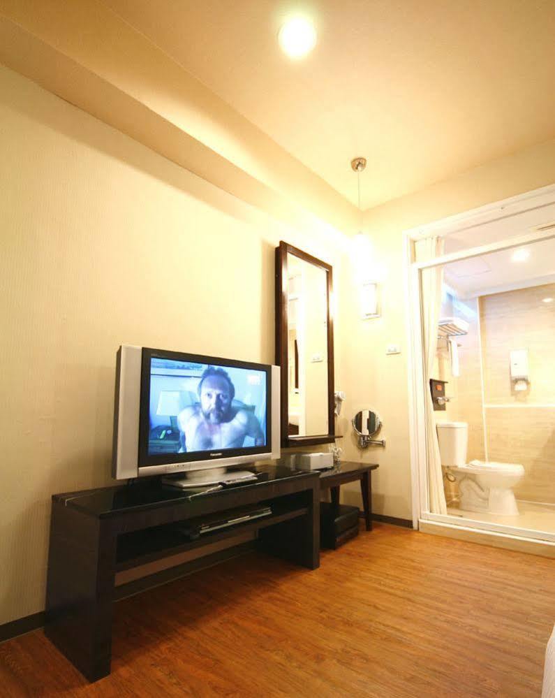 Kindness Xin Jue Jiang Hotel Kaohsiung Esterno foto
